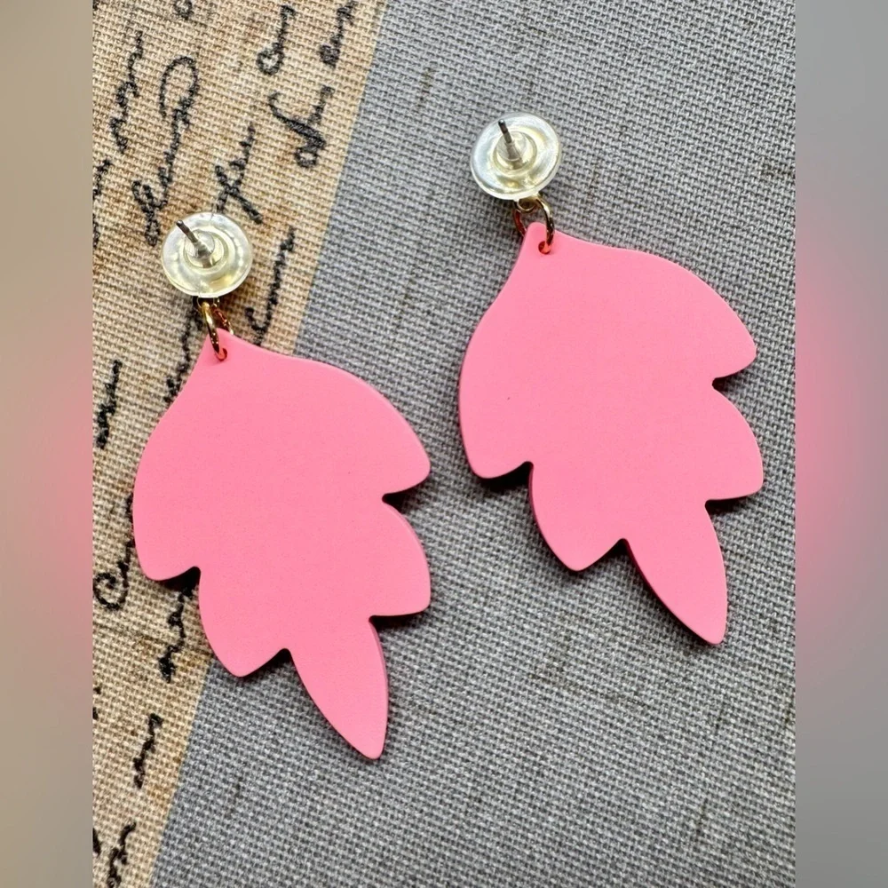 New Gold Tone & Pink Leaves Retro 80s Style Matte Finish Dangle Earrings - 2.50”